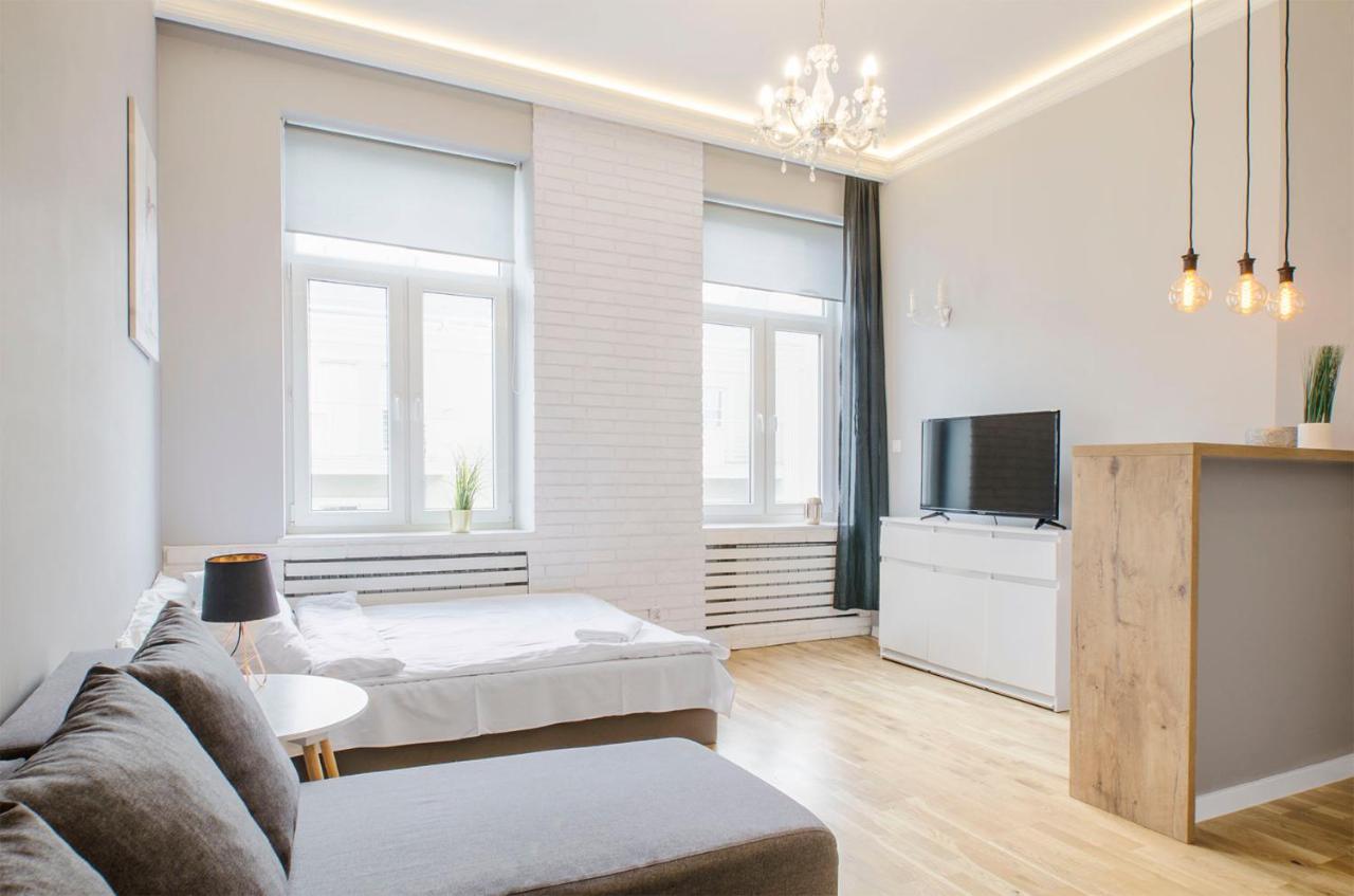 Apartments City Center 우치 외부 사진